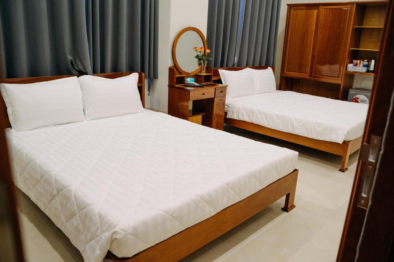 Khach San A68 Hotel Long My ภายนอก รูปภาพ