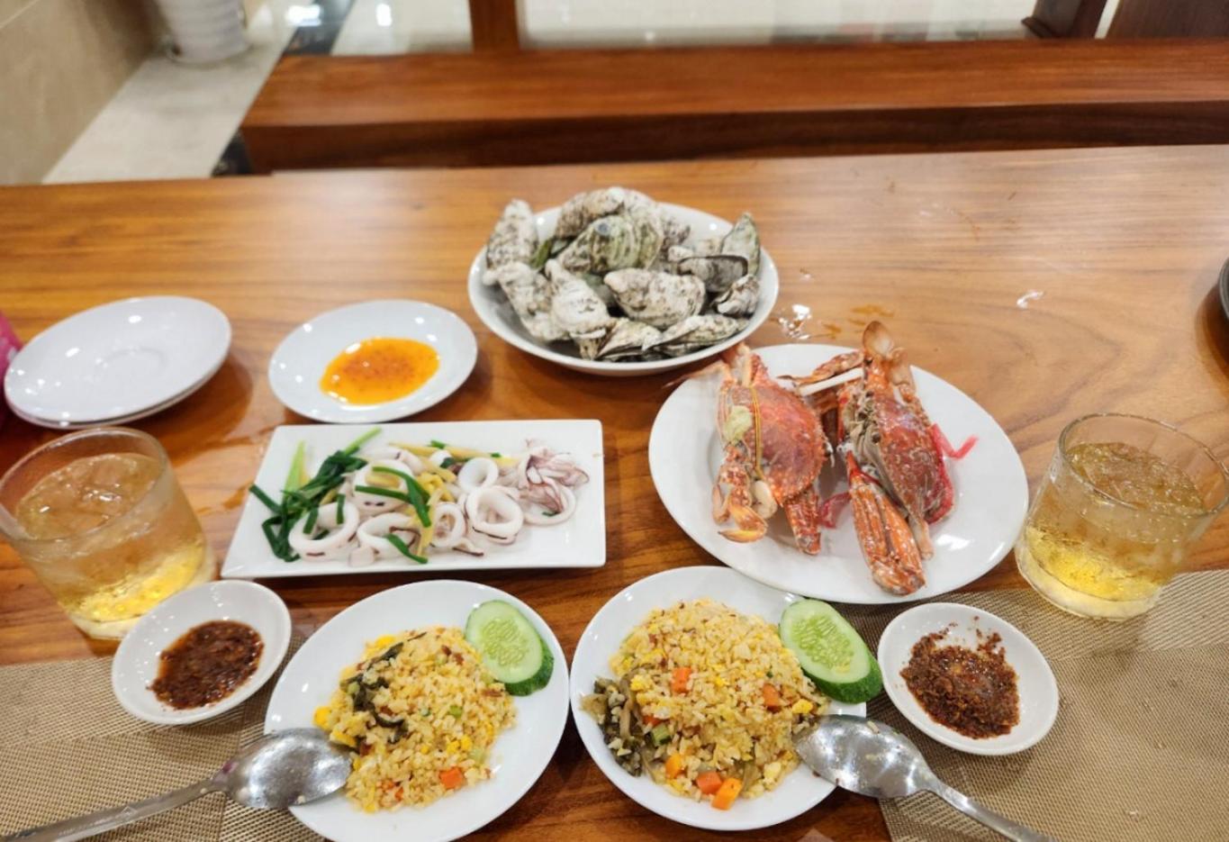 Khach San A68 Hotel Long My ภายนอก รูปภาพ